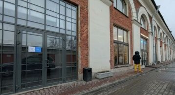 Арсенальная наб, 2 фото 1 / KNRU.ru