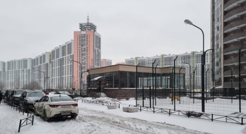 Парашютная ул. д.54 фото 2 / KNRU.ru