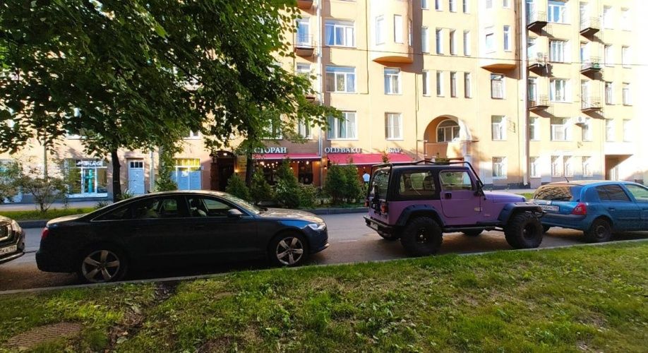 Фото объекта Гатчинская ул. д.31-33 № 7 | KNRU.ru