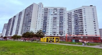 Оптиков ул, 45к1 фото 1 / KNRU.ru