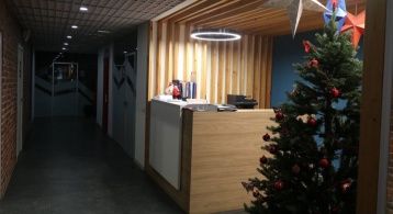 Октябрьская наб, 10к1 стр 1 фото 3 / KNRU.ru