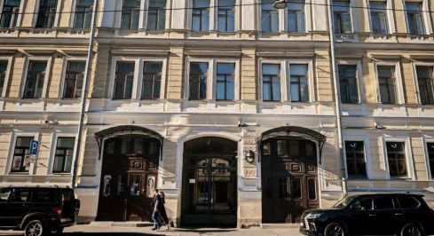 Стремянная ул, 1/6 фото 0 / KNRU.ru