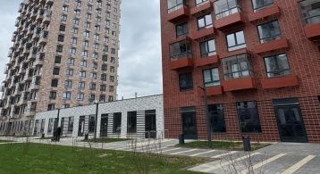 Голландская ул, 18к1 фото 1 / KNRU.ru