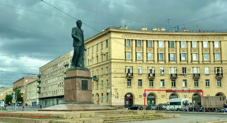 Фото объекта Кондратьевский пр-кт, 42 № 3 | KNRU.ru
